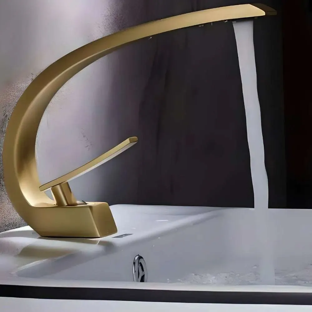Gold Basin Faucet - Elegant Design