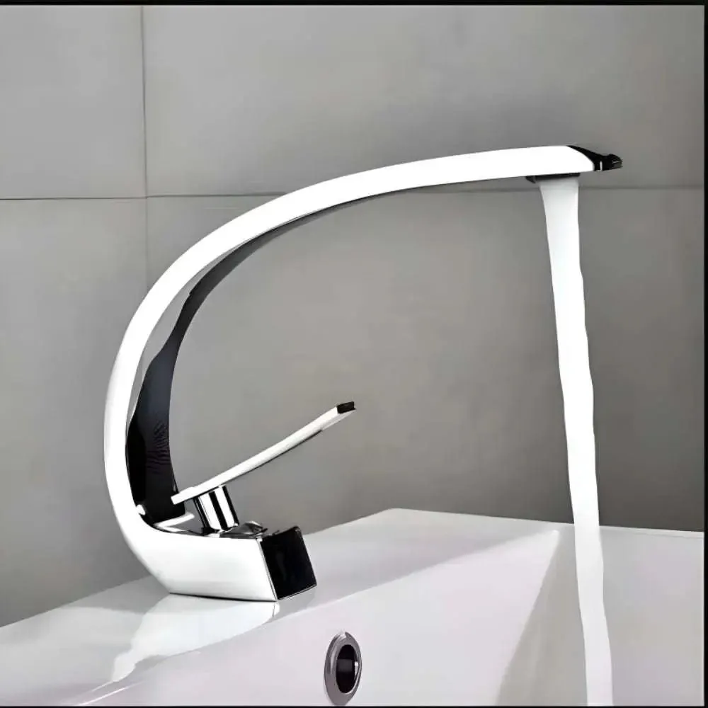 Gold Basin Faucet - Elegant Design