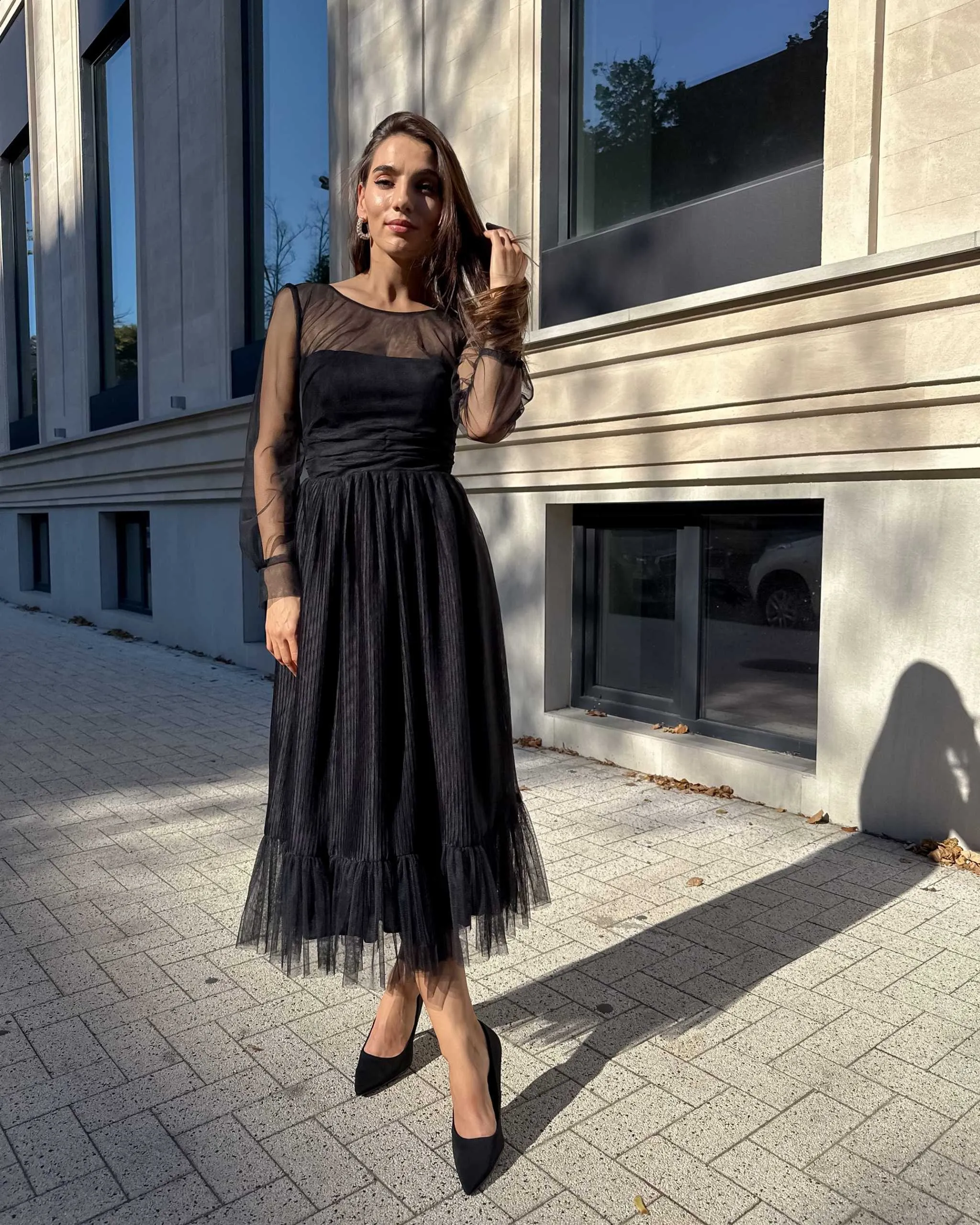 Rochie eleganta neagra midi