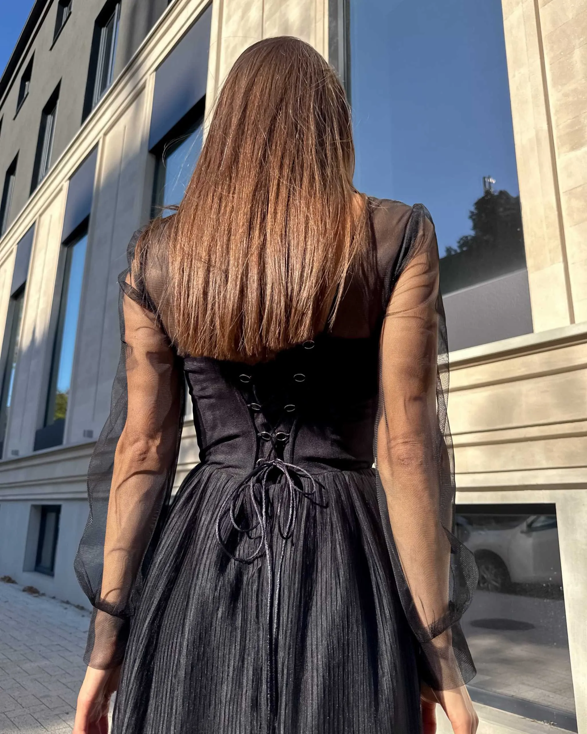 Rochie eleganta neagra midi