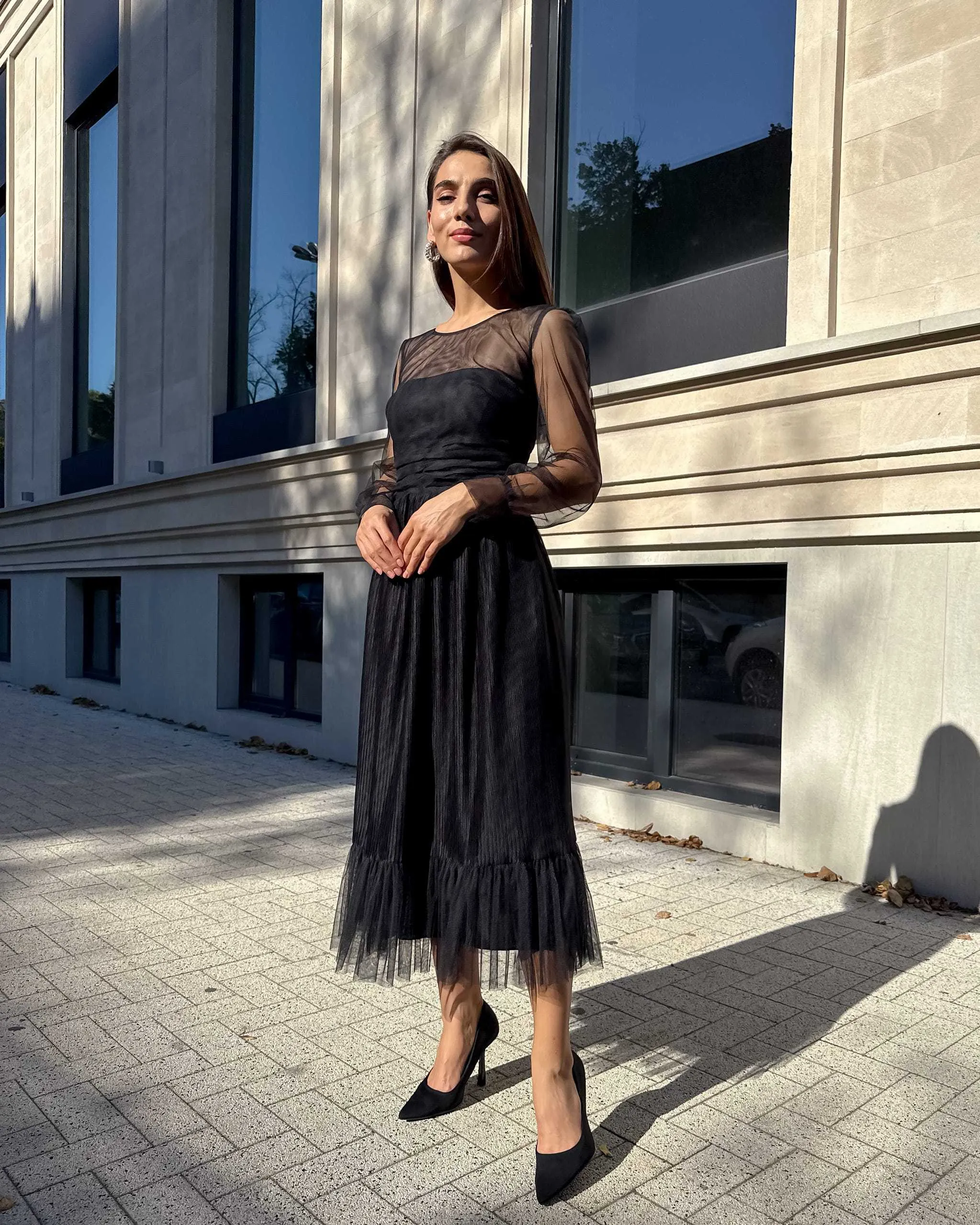 Rochie eleganta neagra midi